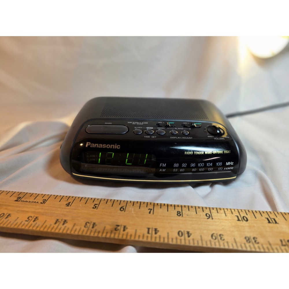 Panasonic RC-6099 Dual Alarm Clock Radio AM FM Digital Green LED Black